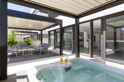 Shell Luxury Residences