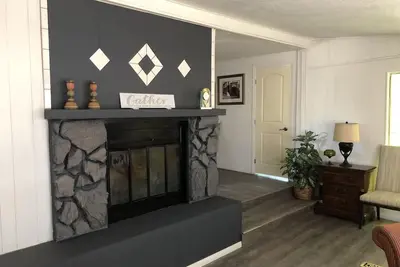 Image de Toute la maison de 1432 pieds carrés est chez vous Pahrump Nv