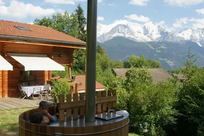Image de Chalet 10 personnes vue exceptionnelle Mont Blanc avec bain nordique