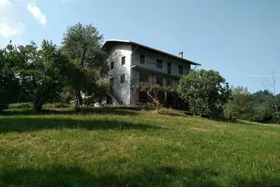 Image de Maison dans le vert Ă Valchiusella