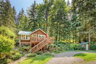 Image de Nouveau! Hearthstone Cottage au fond des bois, sons de ruisseau à proximité