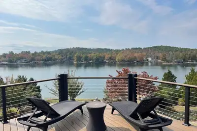 Image de Jouez ou détendez-vous dans ce magnifique front de mer de Balboa!