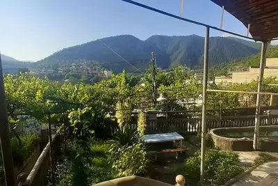 Image de Bienvenue à Shota's GuestHouse en Géorgie, Borjomi