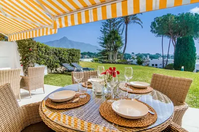 Image de Azahara Marbella - Modern decorated apartment with lovely terrace view