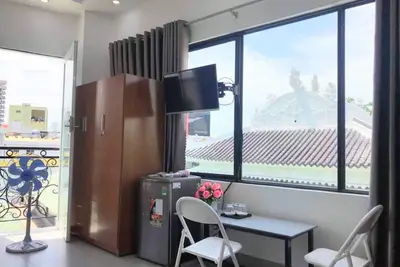 Image de 2 lits, centre, confortable, balcon, café gratuit, à 700 m de la rivière Han, pont des dragons❤P303