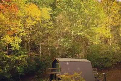 Image de Cabine moderne près de Max Patch
