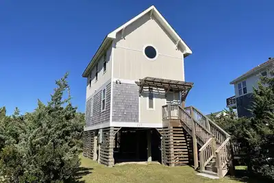 Image de Beach Nut Bungalow: maison de deux chambres à coucher à Pamlico Point