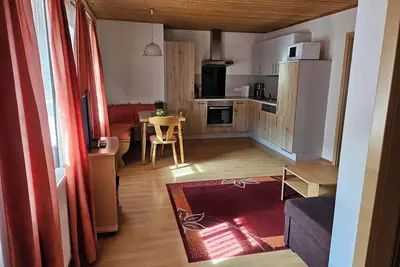 Image de GemĂĽtliche 3-Sterne-Ferienwohnung mit Terrasse, Sauna und Streichelzoo