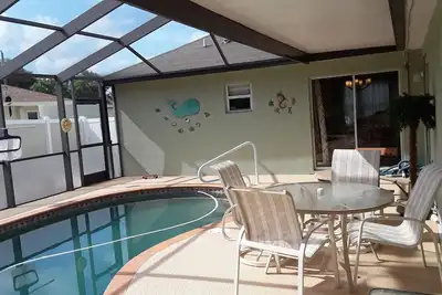 Image de Belle piscine privée 4 Br / 2ba Accueil près de Weeki Wachee Springs