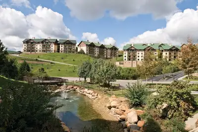 Image de Condo de luxe de luxe avec deux chambres, Sevierville, Tn (1736889)