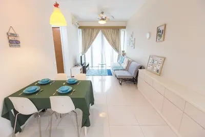 Image de Vue Klcc avec tatami et piscine à débordement # 2