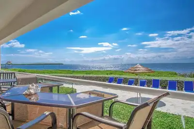 Image de ~ Klkb5 Luxury Front Ocean Views et 3 chambres 2. 5 condo de bain avec marches de votre balcon