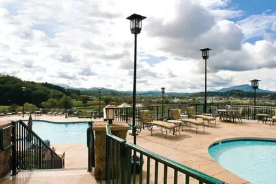 Image de Condo de luxe de luxe avec deux chambres, Sevierville, Tn (1736881)