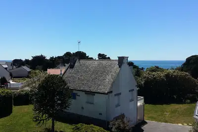 Image de Maison 6 personnes: 4 ad. 2 enf. , 300m plages, vue mer, quartier familial calme