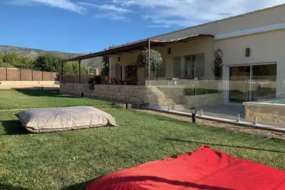 Image de Villa 4* Au Pied De La Sainte Victoire Avec Piscine Proche D'Aix En Provence