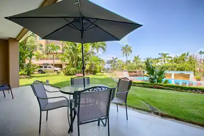 Image de Accessible condo idéal pour les familles, à quelques pas de piscines, plage, bain à remous