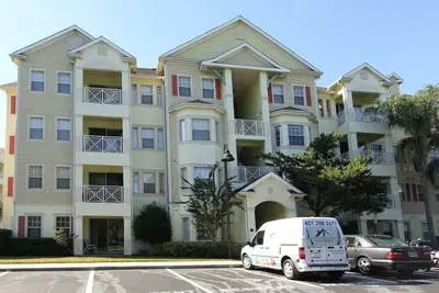 Image de 3b-5265ci301 - Condo de 3 chambres avec de superbes équipements communautaires.