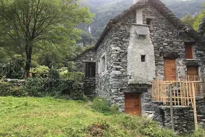 Image de Maison de vacances Cevio pour 1 - 5 personnes avec 3 chambres à coucher - Maison de vacances indépen