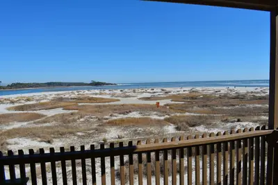 Image de Incroyable 2 Bed & 2 Bath Oceanfront Condo