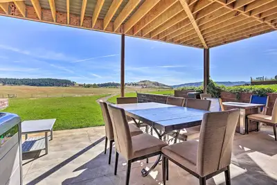 Image de Nouveau-Black Hills Home w / Fire Pit, 3Mi to Atv Trails