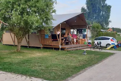 Image de Zeltlodge avec safari fly