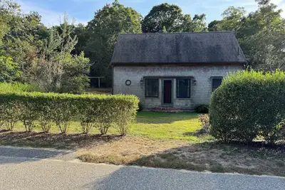 Image de Belle maison de studio Truro Post & Beam Ă National Seashore