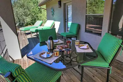 Image de Maison confortable avec bain à remous. 6 personnes