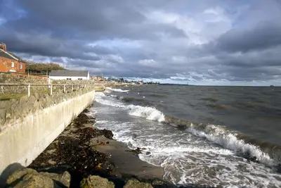Image de Au bord de la mer - Une maison de garde-côtes originale