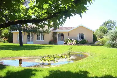 Image de Exceptionnelle \"Villa Wallis\" piscine chauffée, à 150m de l'accès plage sud.