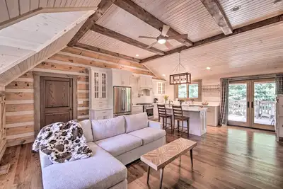 Image de Nouveau! Bloomington Cabin, minutes au campus \/ lac Monroe