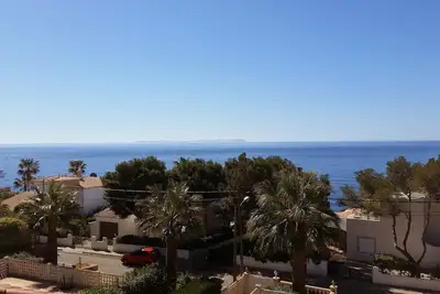 Image de Dhh avec vue fantastique sur la mer, terrasse sur le toit, piscine privée, Dsl, WiFi, climatisation