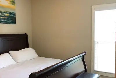 Image de Belle nouvelle maison près du Donaldson Center