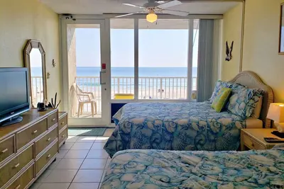 Image de Économique-2e étage-Front de plage-Pirate's Cove Unit-Private Balcony-Community Pool-Free Hbo & Wifi! !