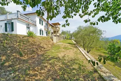 Image de Villa Ludovica 8 Pax avec WiFi gratuit, barbecue, terrasse, jardin près des Cinque Terre