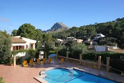 Image de Apt. Grande - Almendro, 2 chambres, balcon, piscine communautaire, près de la plage, Wifi