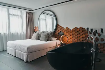 Image de Poem Suites by Airnest