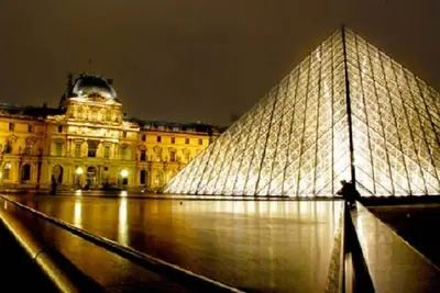 Image de Sur Les Banques De La Seine Et Les Minutes Au Palais Royal