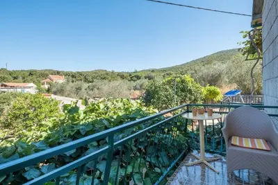Image de Apartments Saulan - Appartement 1 chambre avec balcon et vue sur le jardin (Molunat)