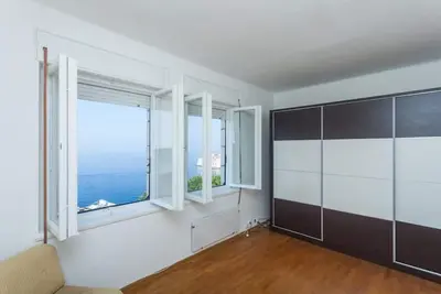 Image de Appartement Rea-Appartement 3 chambres avec vue sur la mer