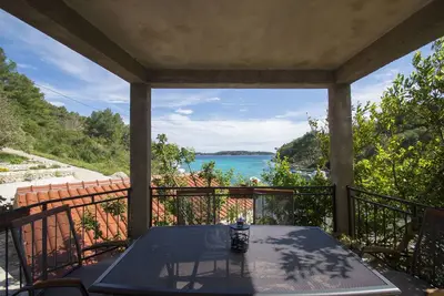 Image de Appartement Slatina - Appartement 2 Chambres avec Terrasse et Vue sur la Mer