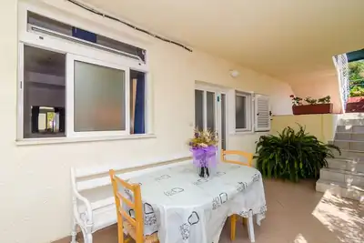 Image de Apartments & Room BlueMoon - Suite 2 chambres avec patio et vue sur la mer (Dupla soba)