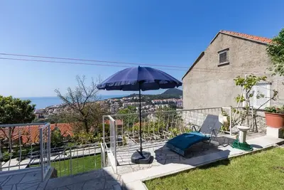 Image de Apartment Milić - Appartement 2 Chambres avec Terrasse et Vue sur la Mer (Sinjska 15)