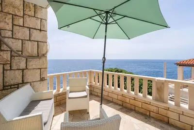 Image de Apartment Begovica - Appartement 2 Chambres avec Terrasse et Vue sur la Mer