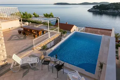 Appartements Franceska - Appartement 2 Chambres avec Terrasse et Vue sur la Mer