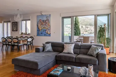 Image de Exclusive Scandinavian Flat - Appartement 3 chambres avec balcon et vue sur la mer