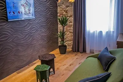 Rooms Lejletul (St) - Chambre Double Familiale avec Vue sur la Place (Miradž)
