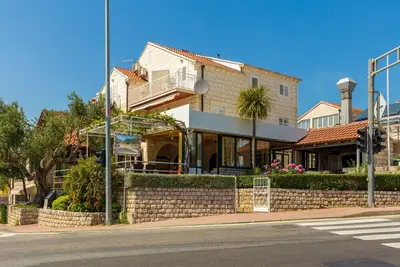 Pansion Costeria - Chambre Double ou Lits Jumeaux avec Balcon