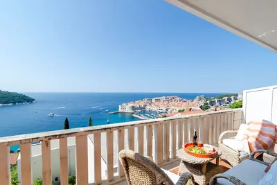 Image de Apartments Bonavista - Appartement Supérieur 2 Chambres avec Balcon et Vue sur la Mer (A1)