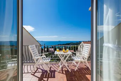 Apartments Knego - Appartement 1 chambre avec balcon et vue sur la mer