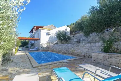 House Green Side Sunset - Maison 4 chambres avec piscine et vue mer
